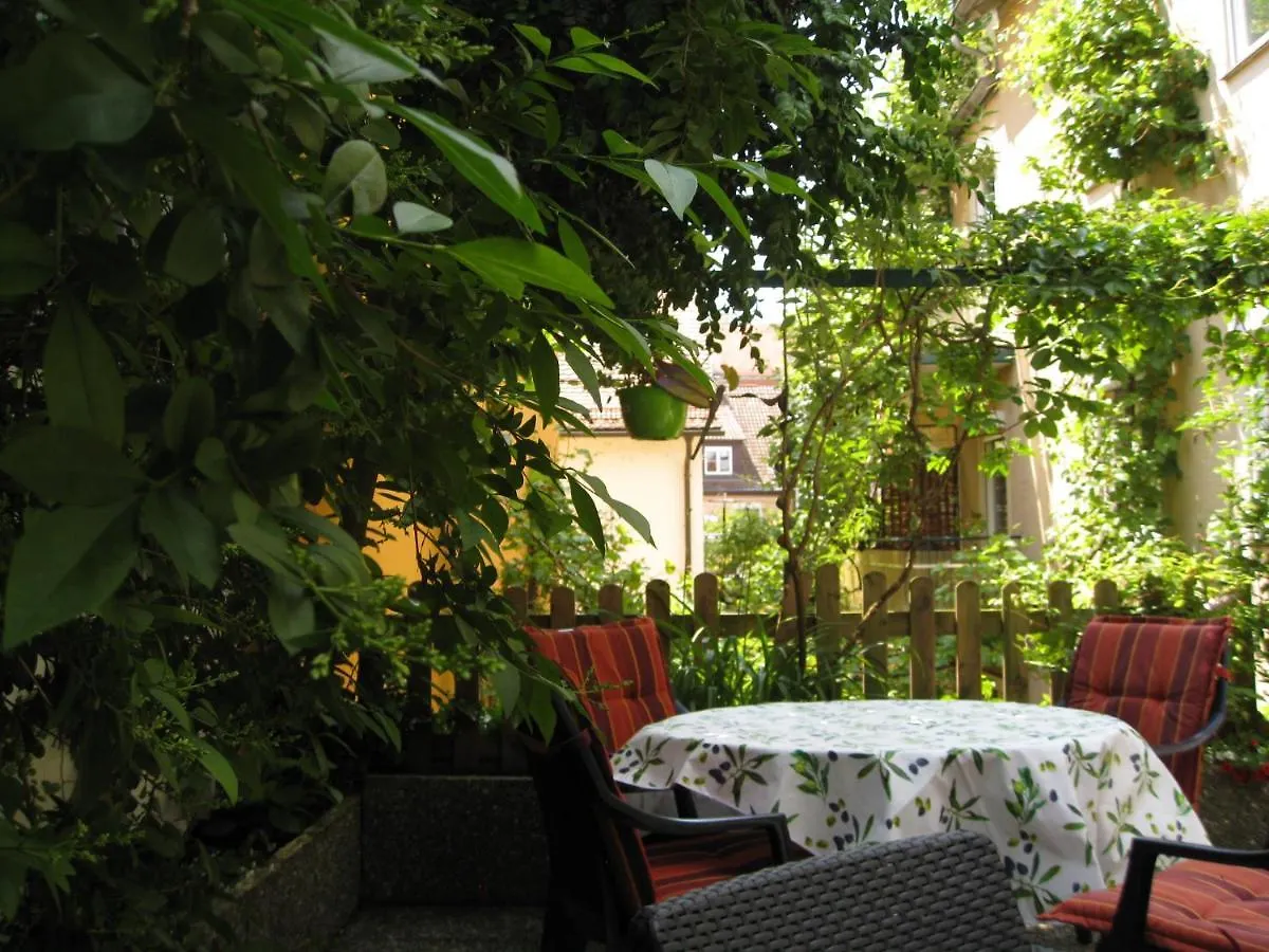 Hotel Moeve Garni Lindau  3*, Lindau (Bodensee)