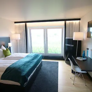 Me Hotel